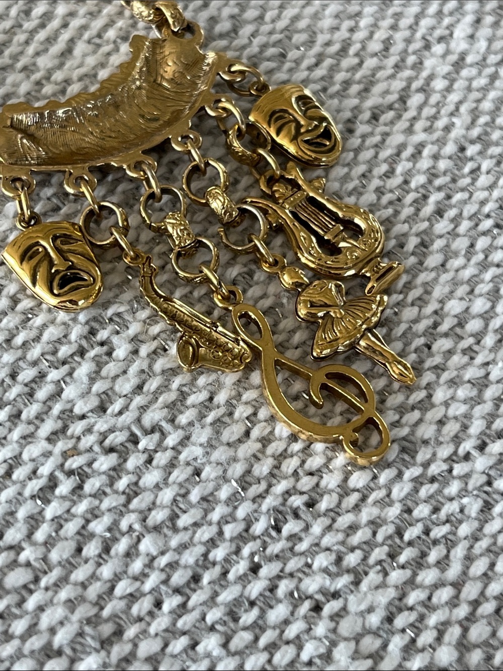 1928 Gold Performing Arts Charm Necklace Ballet Theater Vintage Jewelry Music - Picture 7 of 7